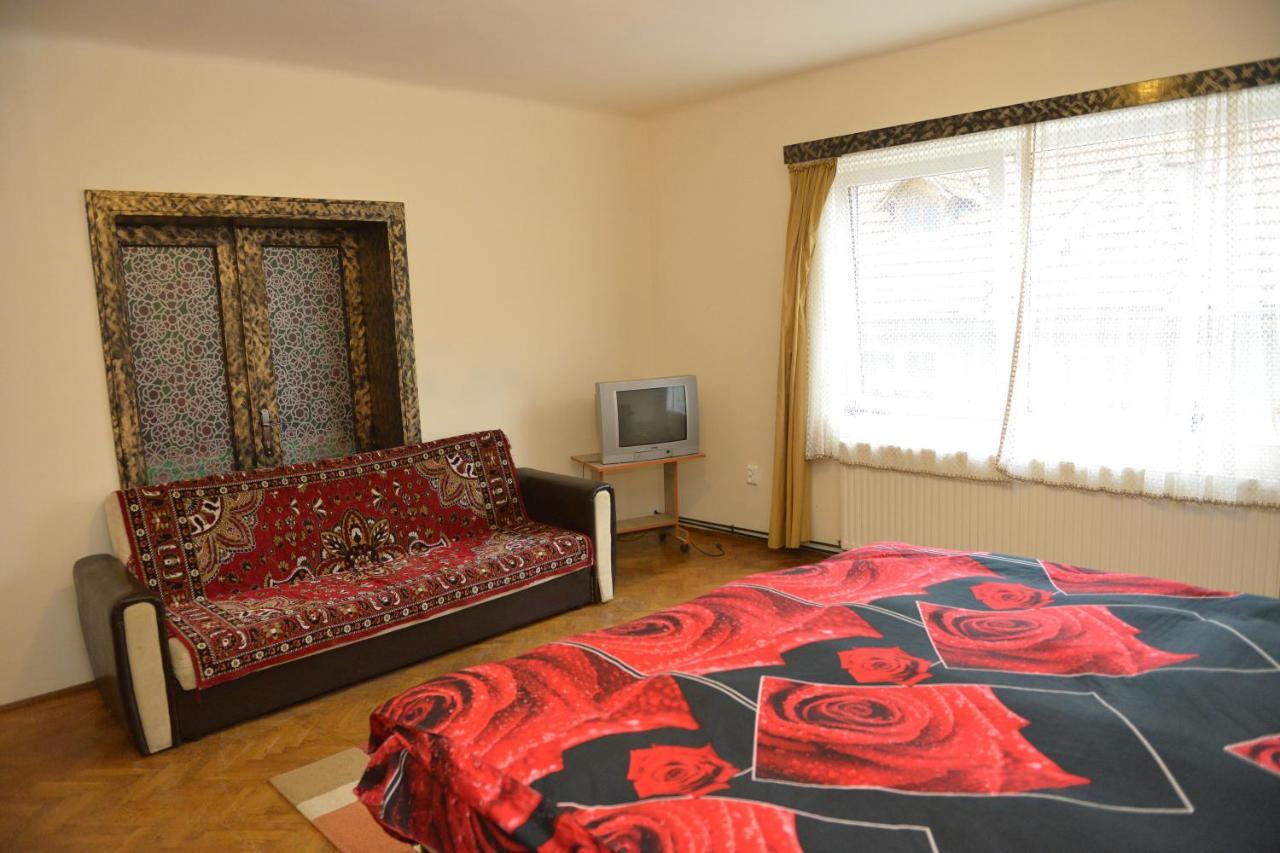 Apartament Oana Braşov Esterno foto